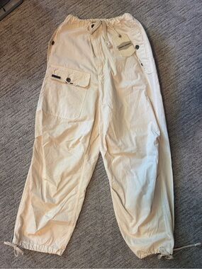 Front Street 8 NWT Ivory Beige Cargo Jogger Pants Euro Style Made in Italy Med